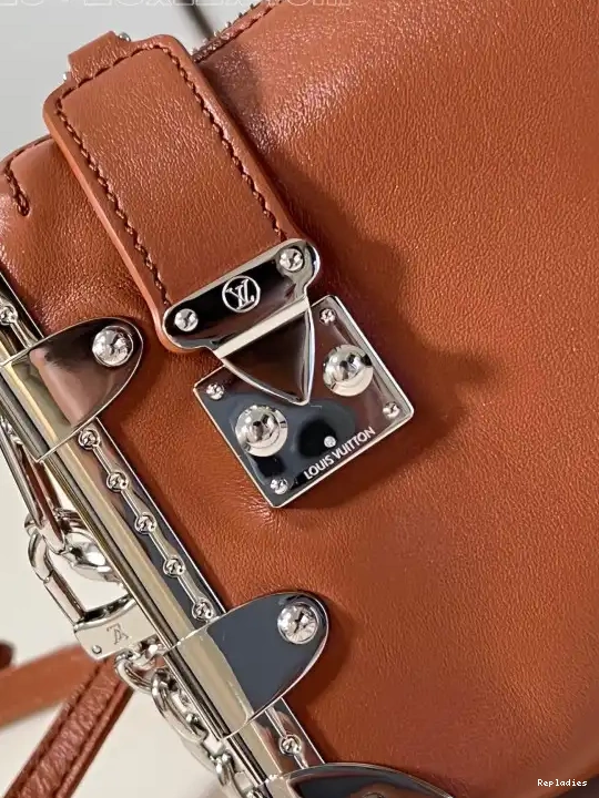 Repzbay Vuitton Trunk-23*12*4CM Slim Louis 0511